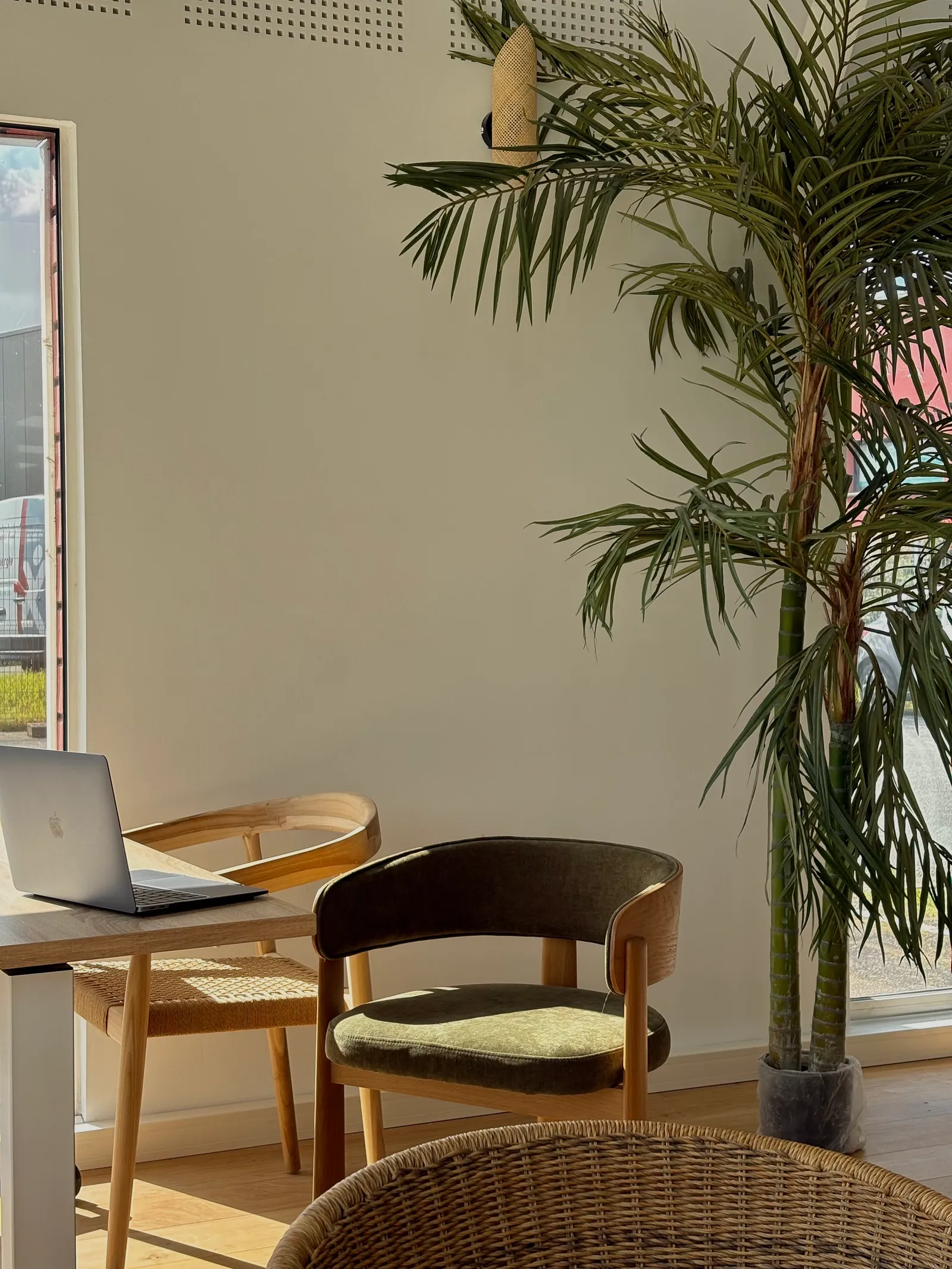 Coin coworking cosy et lumineux Ô6Bis